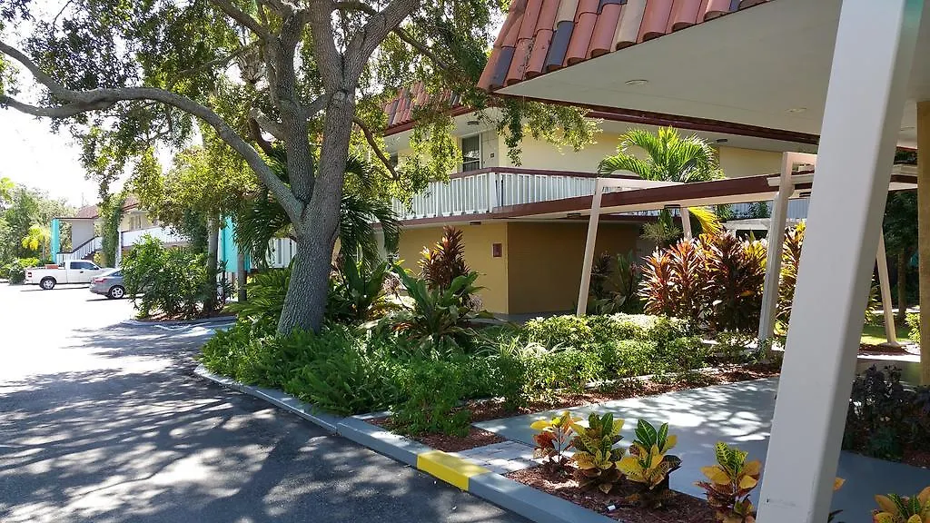 Hotel Baymont By Wyndham Sarasota 2*,  USA