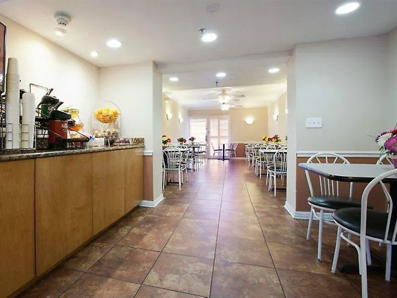 Hotel Baymont By Wyndham Sarasota