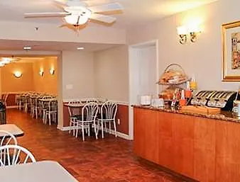 Hotel Baymont By Wyndham Sarasota