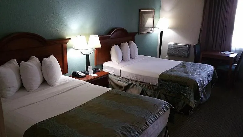 Hotel Baymont By Wyndham Sarasota